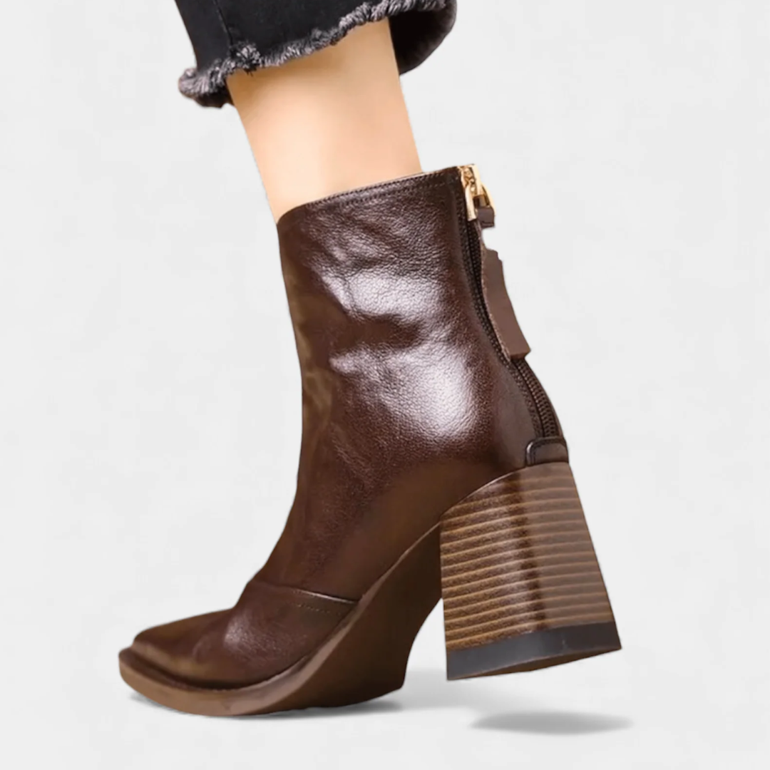 María Botas De Canto